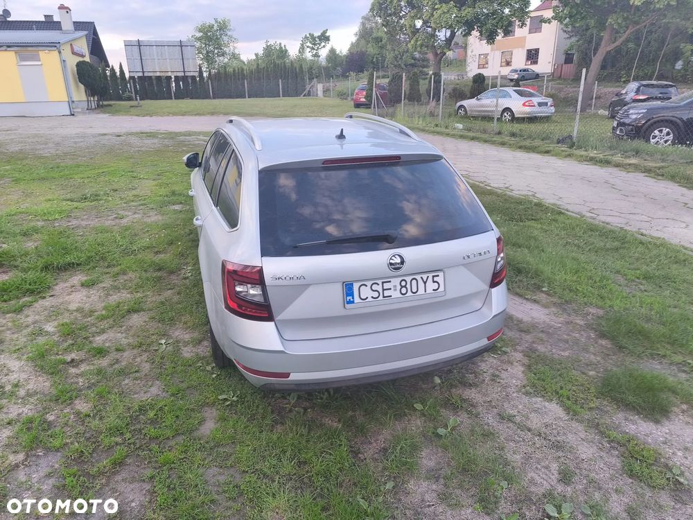 Skoda Octavia 1.6 TDI Sport Edition - 5