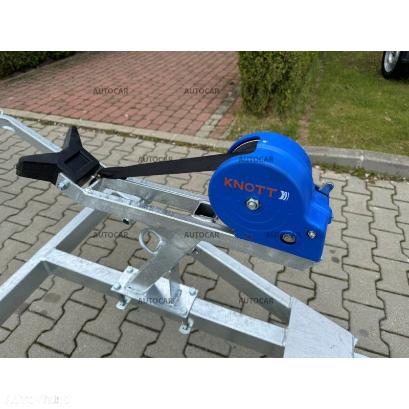 Autocar Transport ambacatiuni Peridoc cu o singura axa P750-5.6 lux - 16