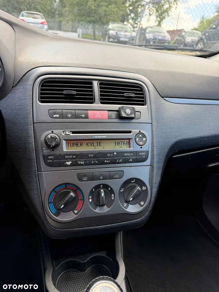 Fiat Punto 1.4 16V Dynamic - 18