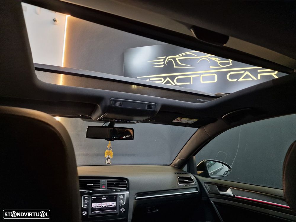 VW Golf 2.0 TSi GTi DSG - 23