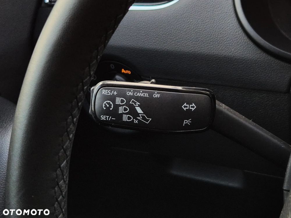 Skoda Octavia 1.5 TSI ACT Style DSG - 28