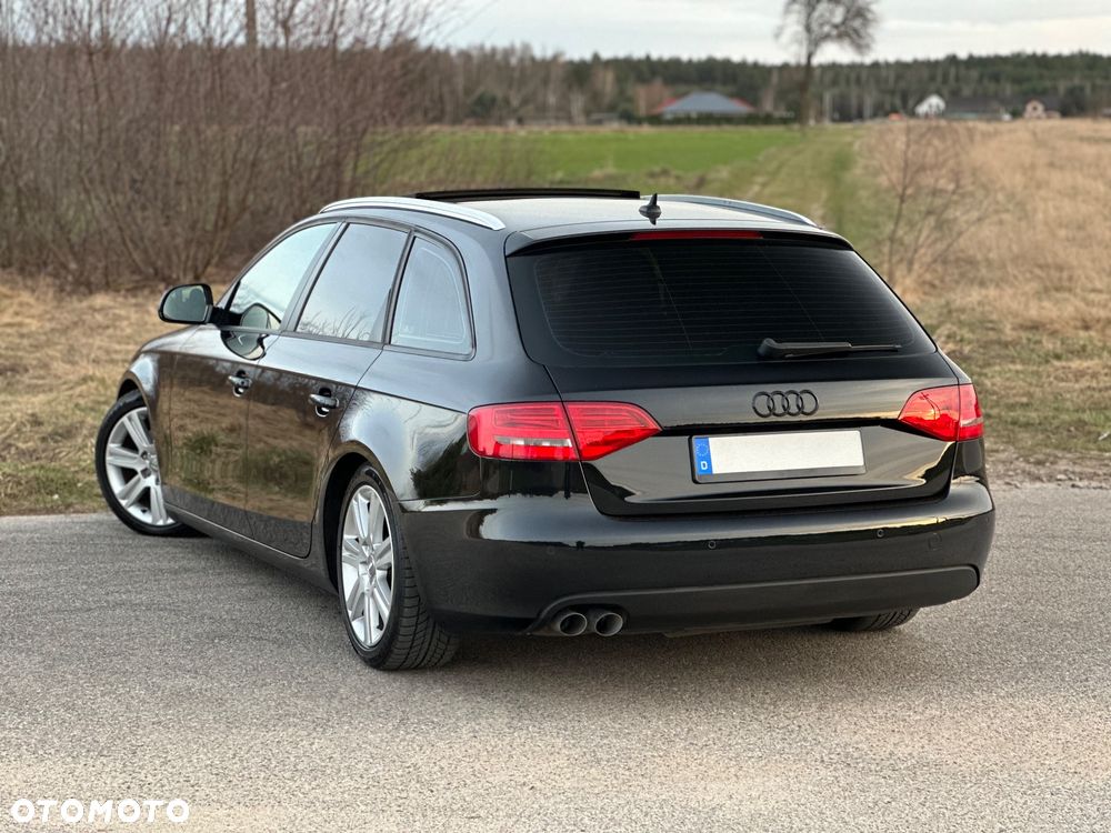 Audi A4 Avant - 10