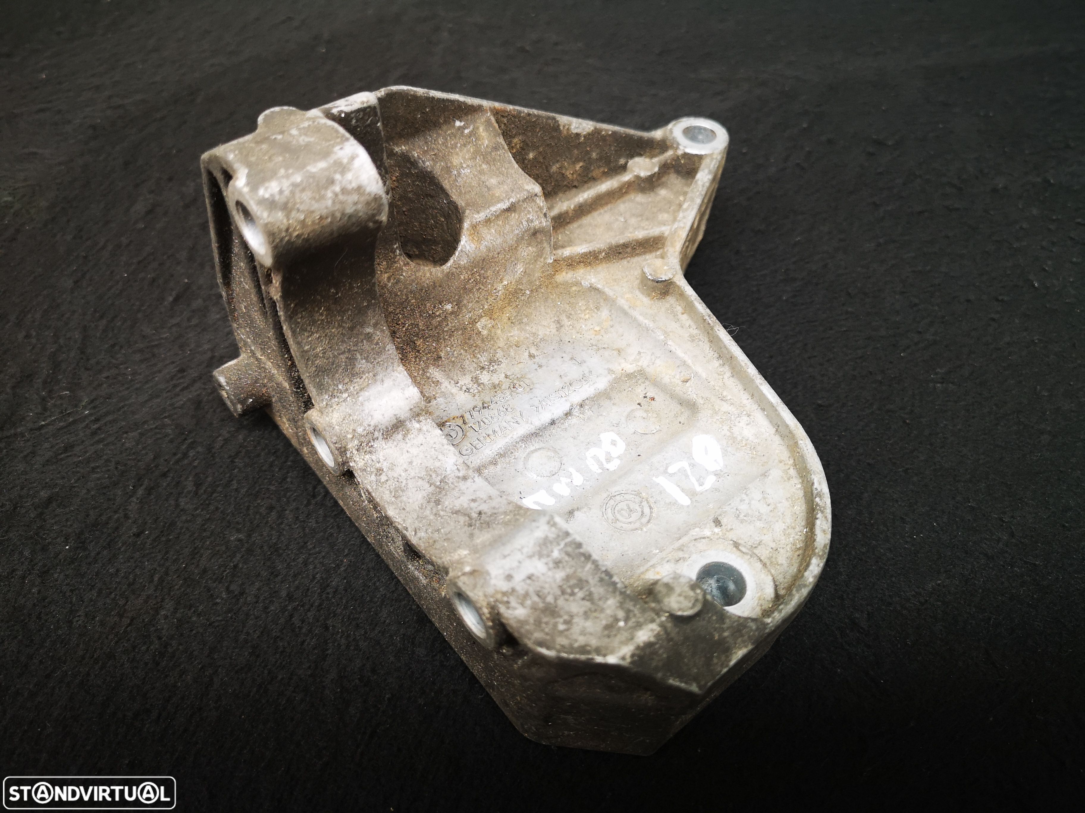 Apoio suporte de bomba direção hidraulica bmw ser 1 3 e87 e90 E91 2004+ - 1