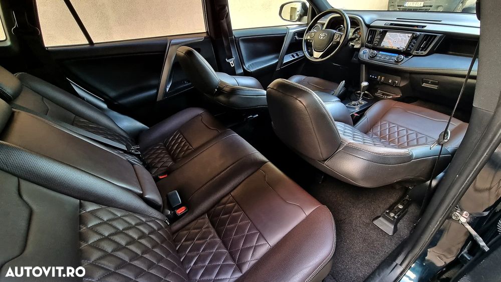 Toyota RAV4 2.5 VVT-i HSD 4x2 Executive - 16