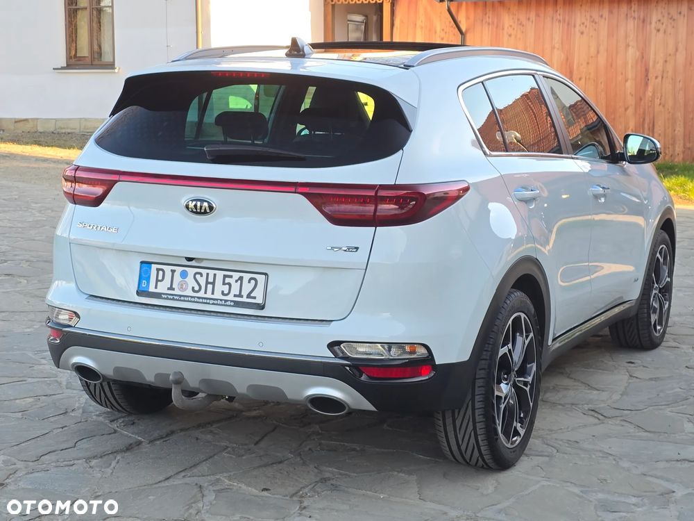 Kia Sportage 2.0 CRDI AWD Eco-Dynamics+ (48V M-H) GT LINE - 9