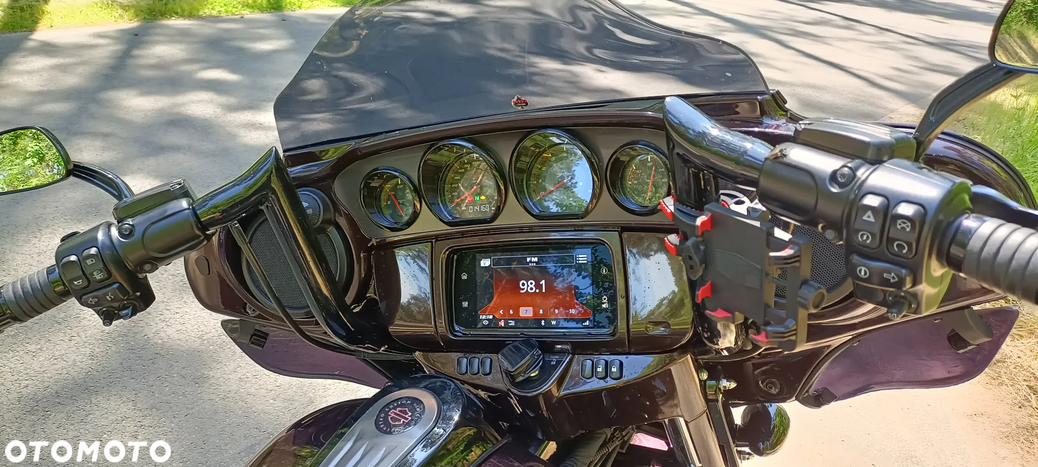 Harley-Davidson CVO Street Glide - 9