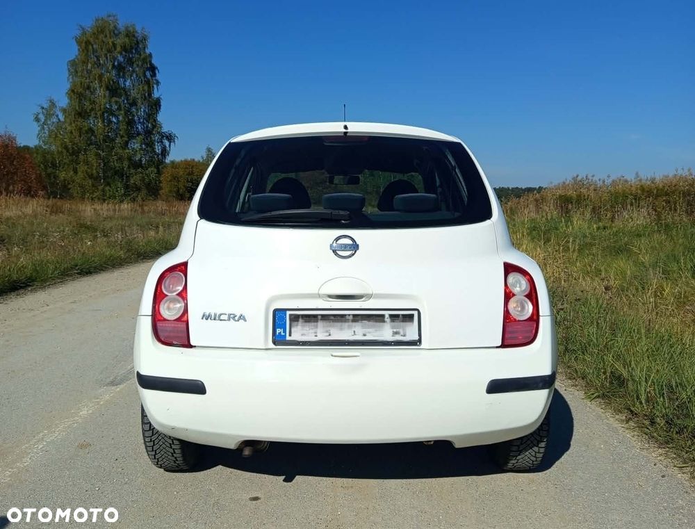 Nissan Micra 2005 photo 4