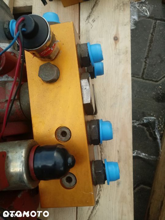Pompa hydrauliczna tłoczkowa Savery 19348,01 - 4