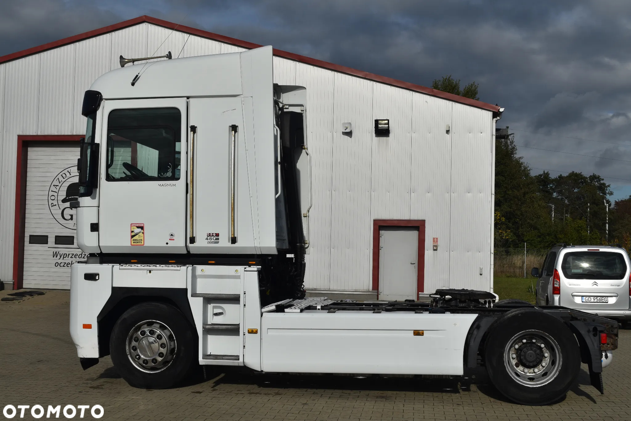 Renault Magnum 480 DXI - 4