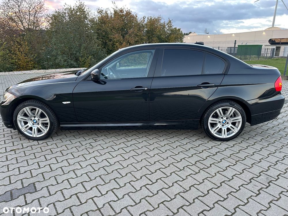 BMW Seria 3 320i Edition Exclusive - 3