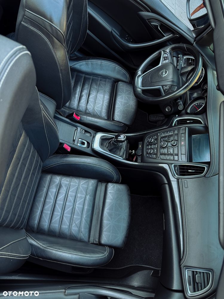 Opel Cascada 2.0 CDTI Cosmo S&S - 21