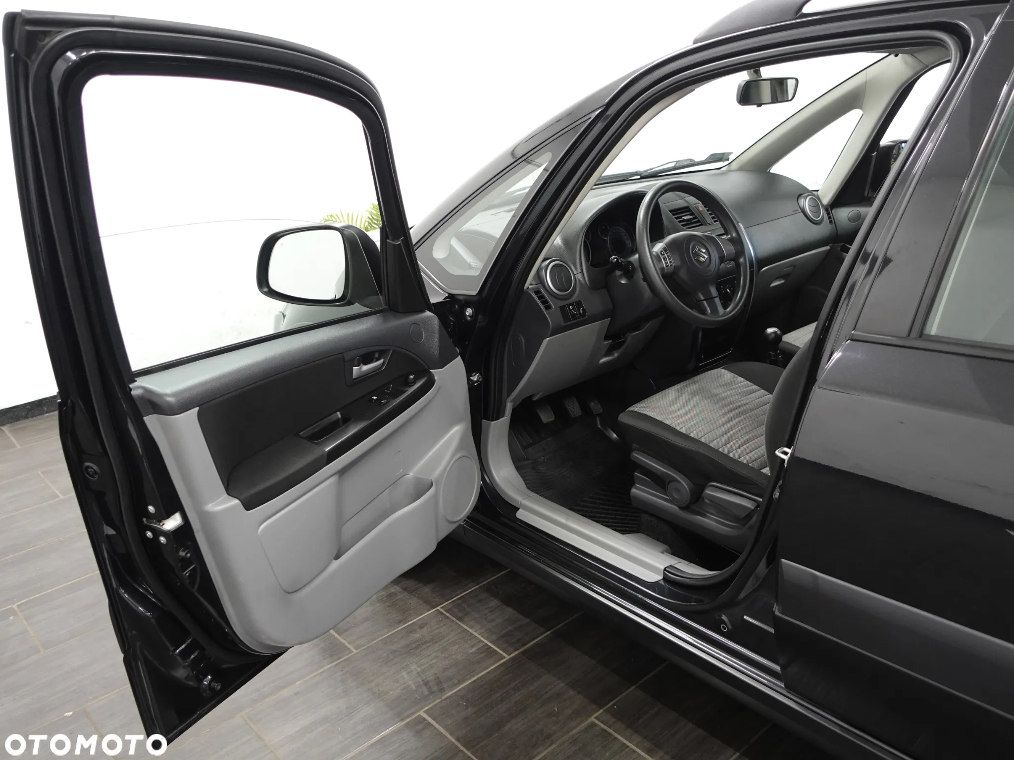 Suzuki SX4 1.6 Comfort 4WD - 18