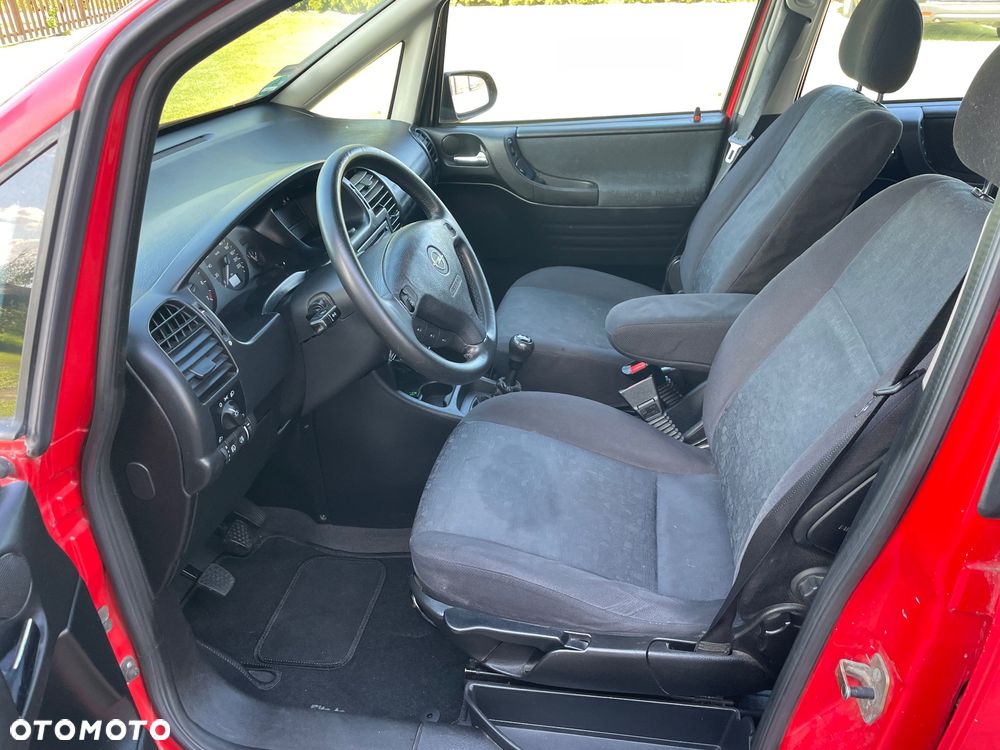 Opel Zafira 1.6 16V Elegance - 37