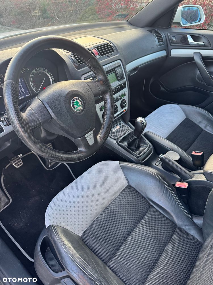 Skoda Octavia - 10