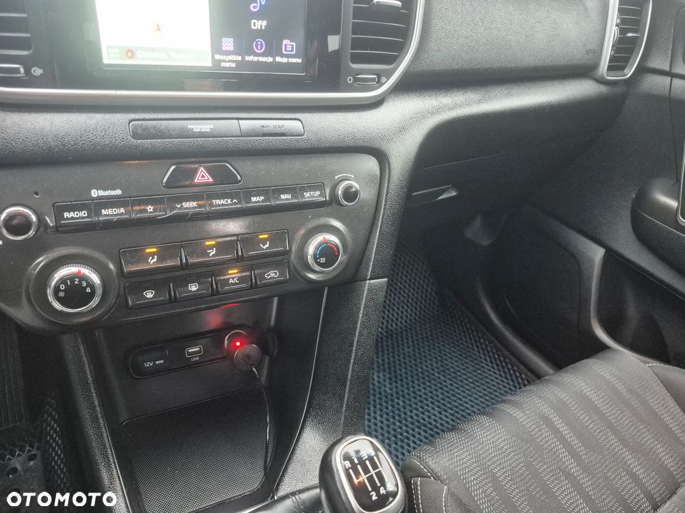 Kia Sportage 1.6 GDI Black Edition 2WD - 14