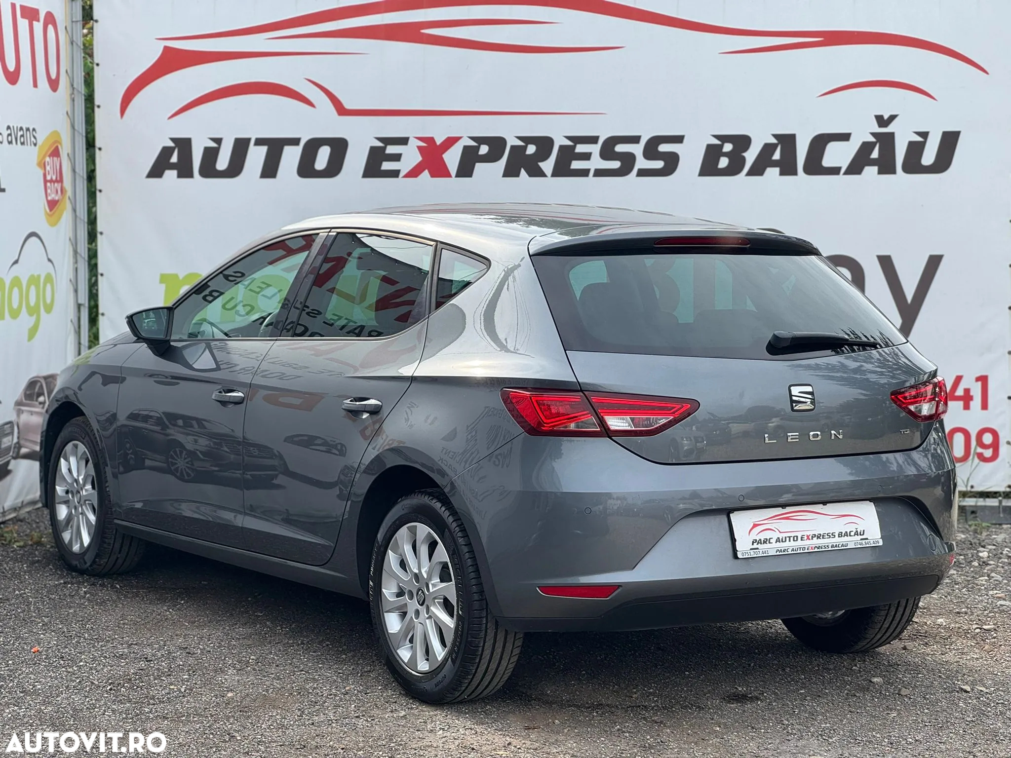 Seat Leon 1.6 TDI Style - 4