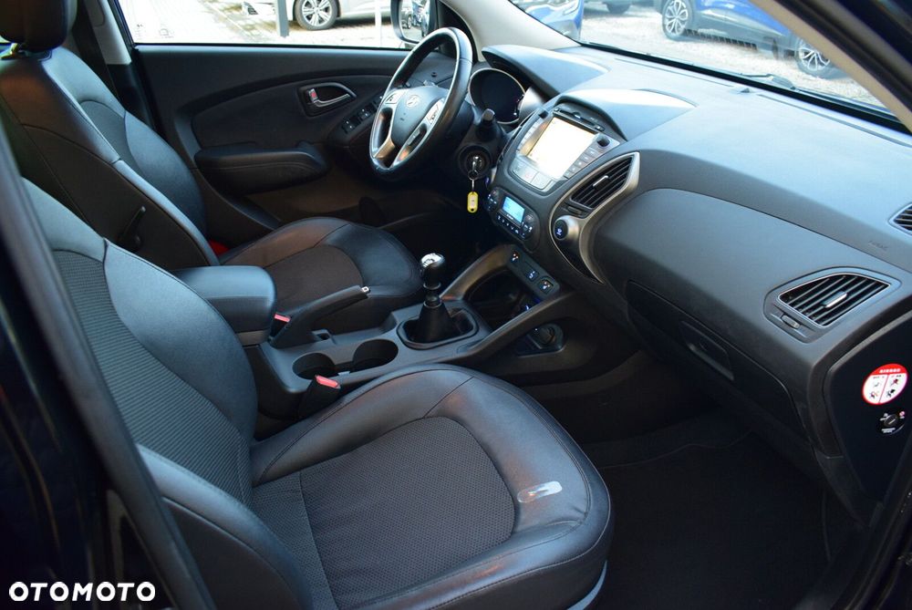 Hyundai ix35 - 12