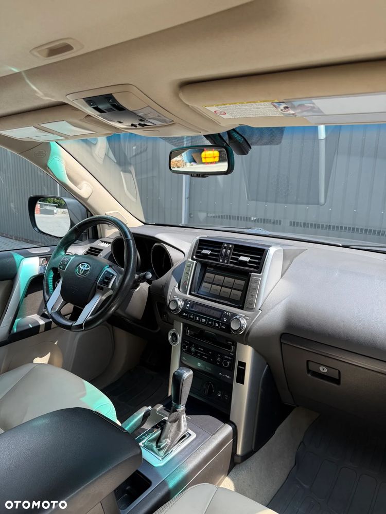 Toyota Land Cruiser LC 3.0 D-4D Prestige - 24