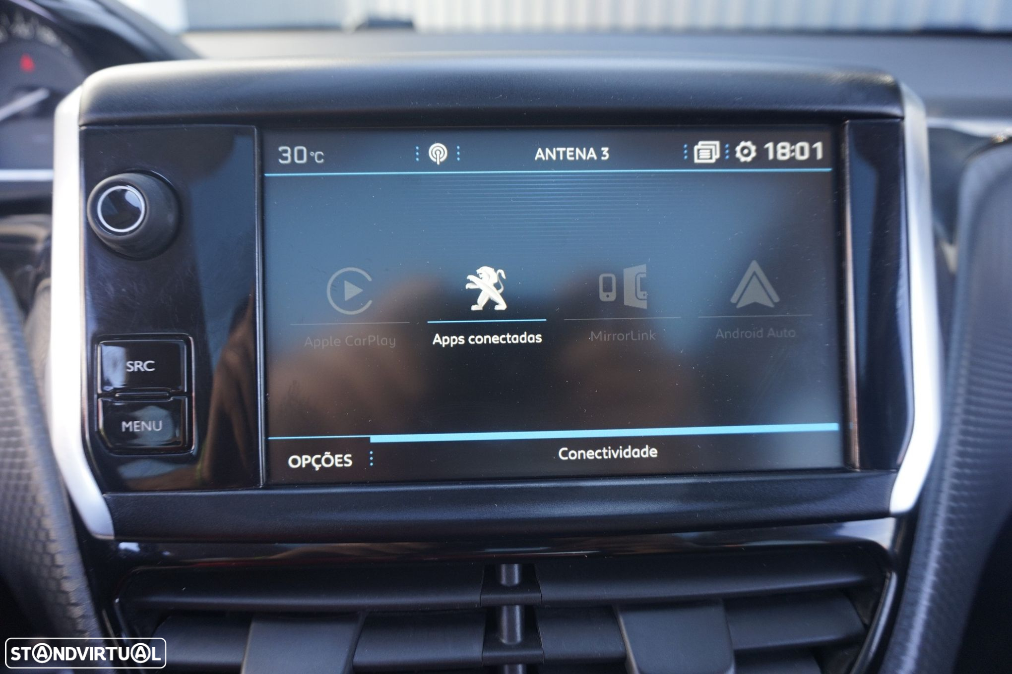 Peugeot 208 1.2 PureTech GT Line - 26