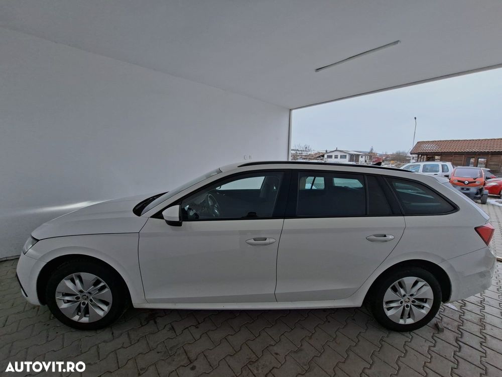 Skoda Octavia 2.0 TDI Ambition - 4