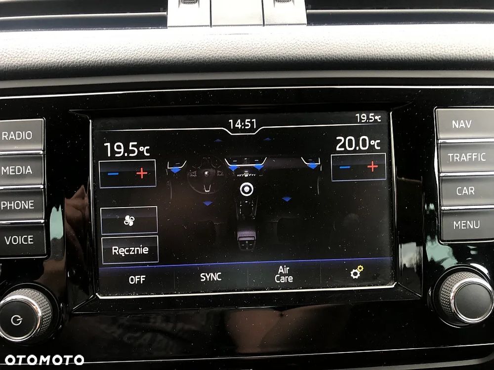 Skoda Octavia 1.5 TSI ACT Style DSG - 17