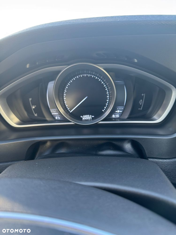Volvo V40 - 6