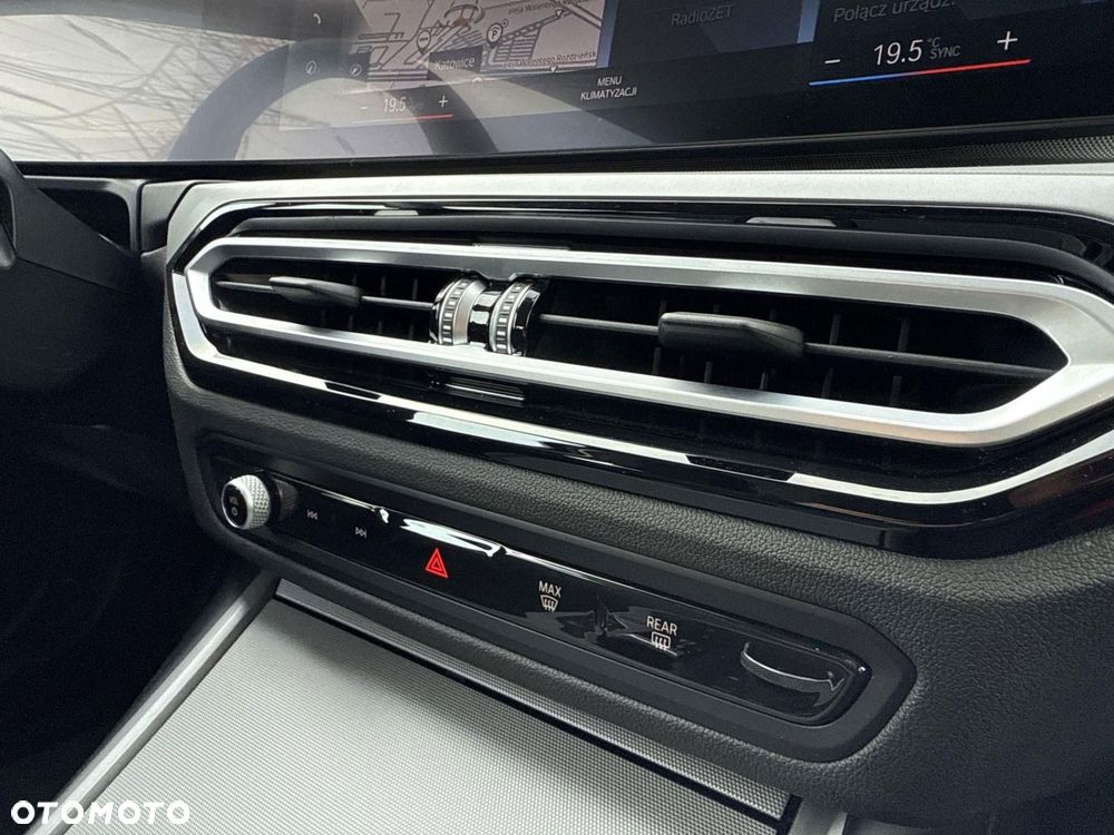 BMW Seria 3 - 32