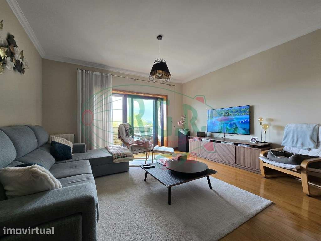 Excelente T3 | Suite | 2 Lg de Garagem e Arrumos | Próximo Hosp Fer... - Grande imagem: 5/50