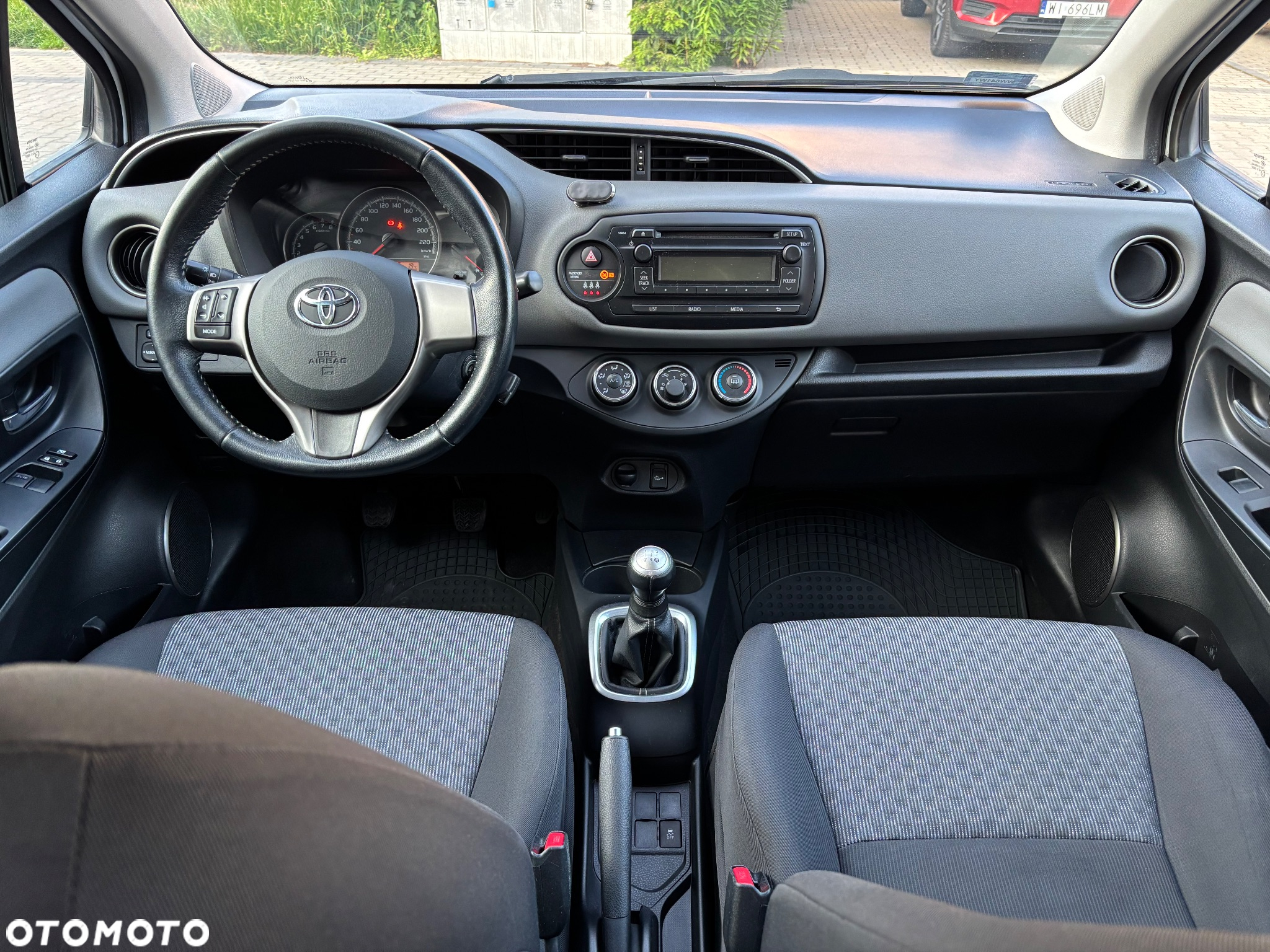 Toyota Yaris 1.0 Active EU6 - 7