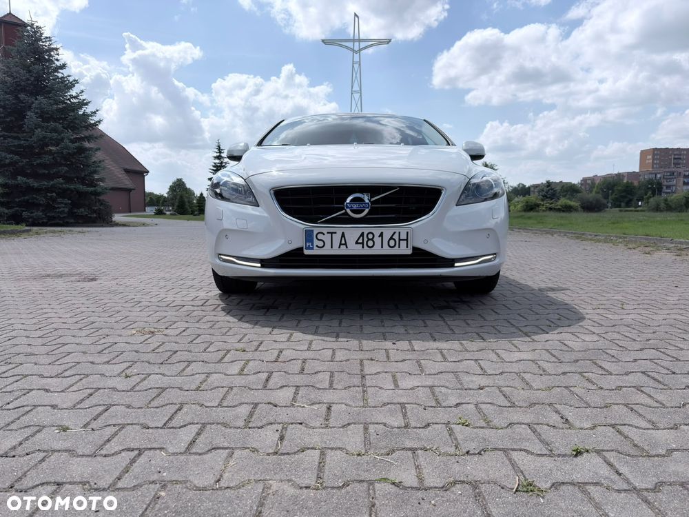 Volvo V40 T3 R-Design Momentum - 16
