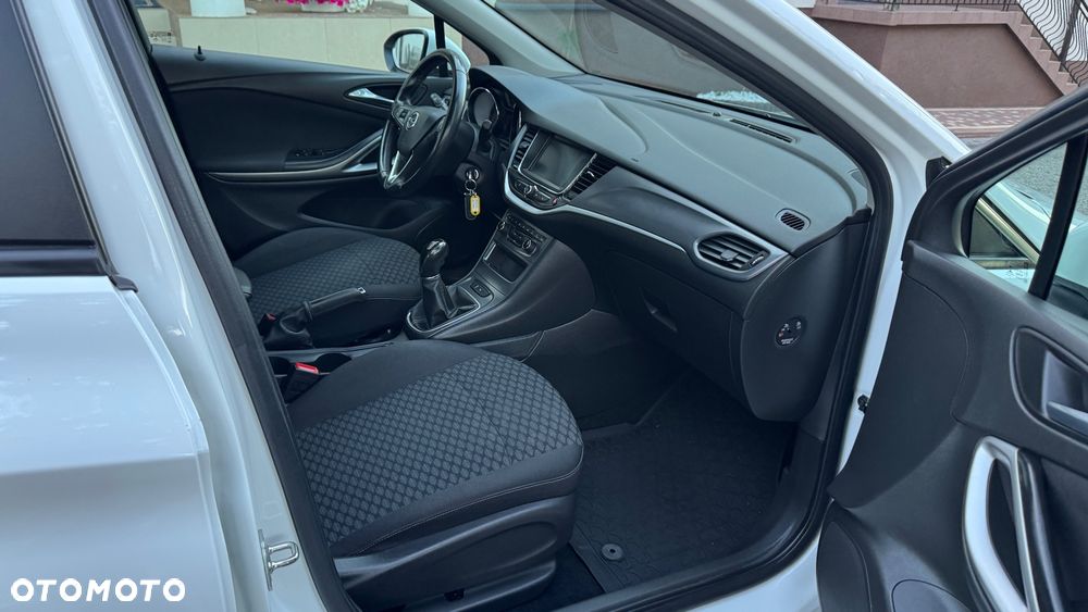 Opel Astra - 22
