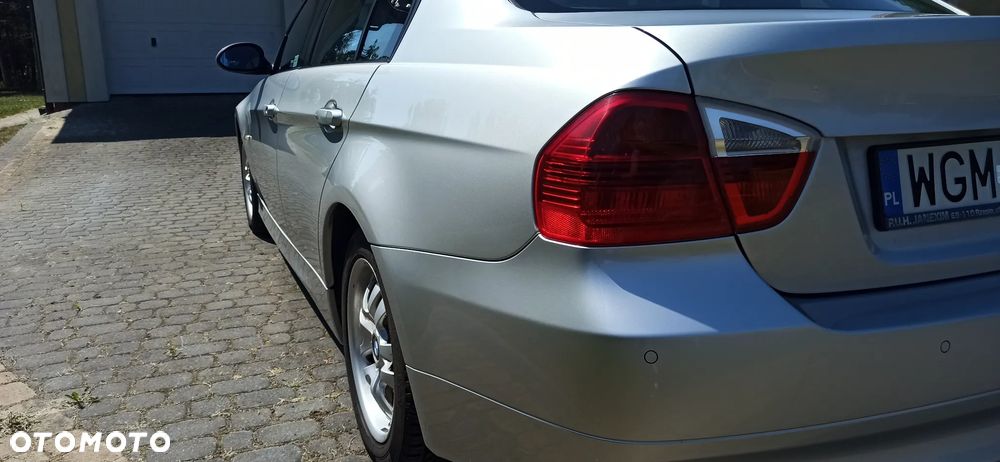 BMW Seria 3 318d - 8