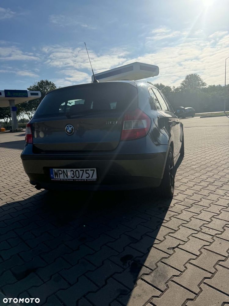 BMW Seria 1 116i - 6
