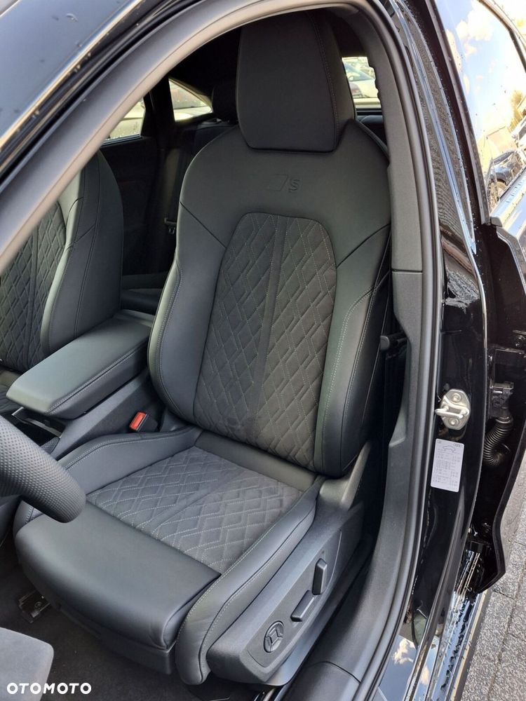 Audi A5 Limousine - 11