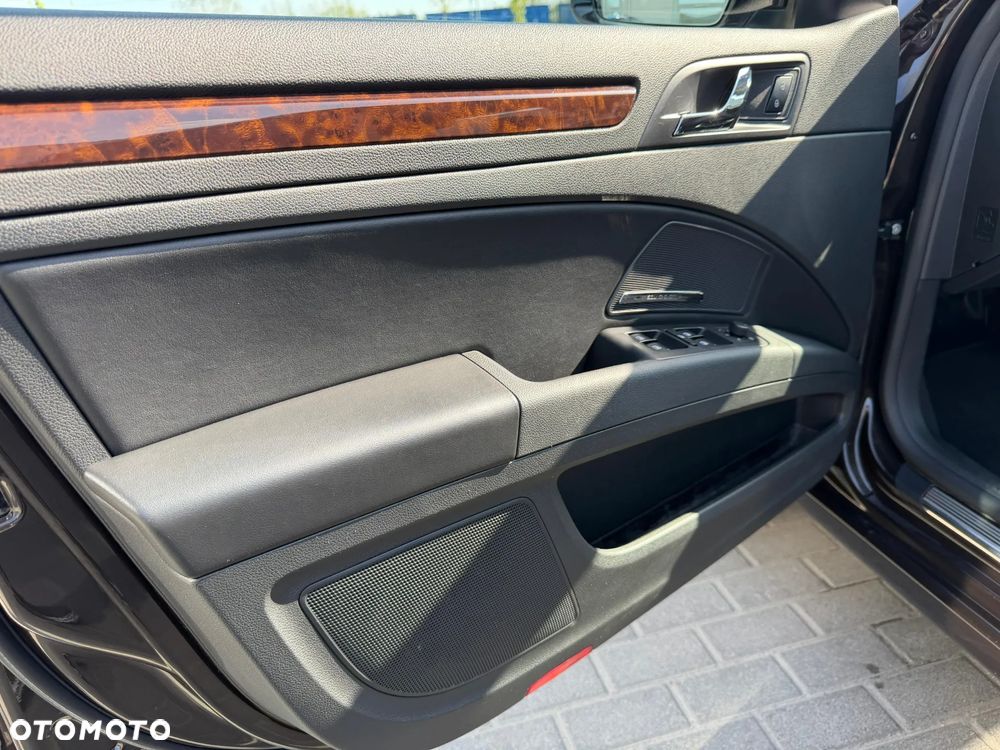 Skoda Superb 1.8 TSI Elegance DSG - 17