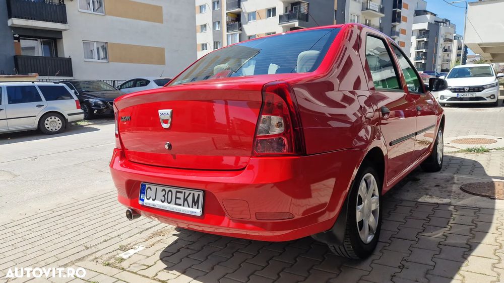 Dacia Logan 1.2 - 6