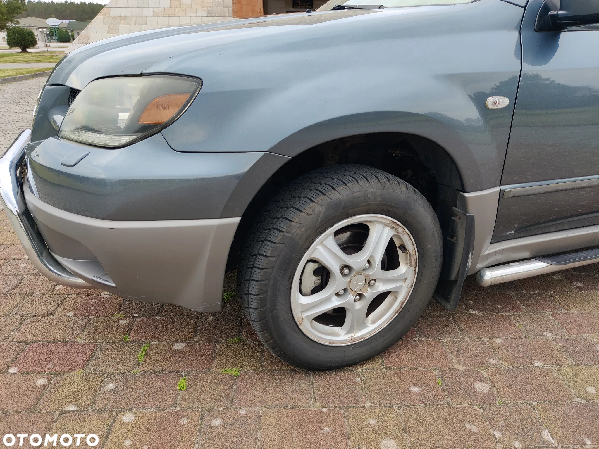 Mitsubishi Outlander - 5