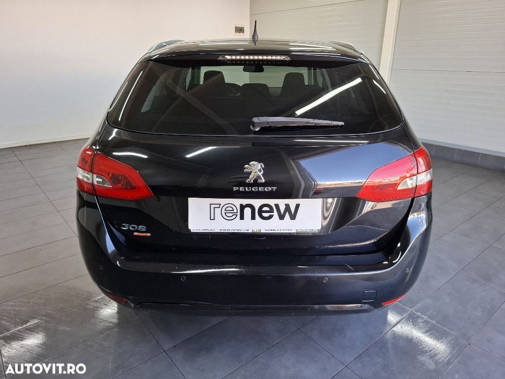 Peugeot 308 1.2 L PureTech Turbo Allure - 7
