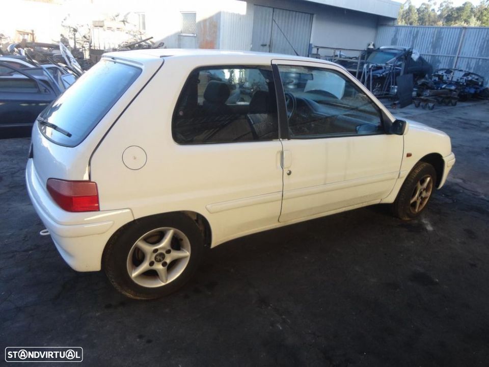 PEUGEOT 106 - 1