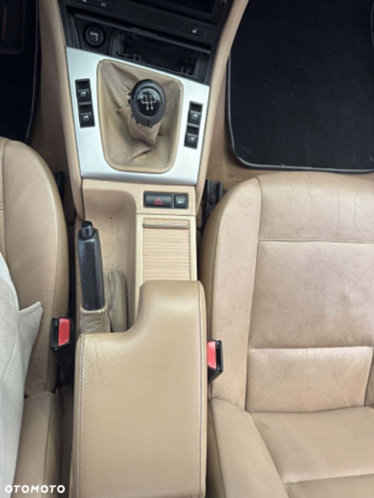 BMW Seria 3 - 21