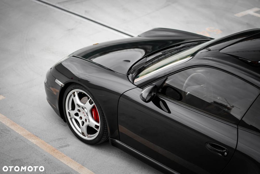 Porsche 911 Carrera - 9