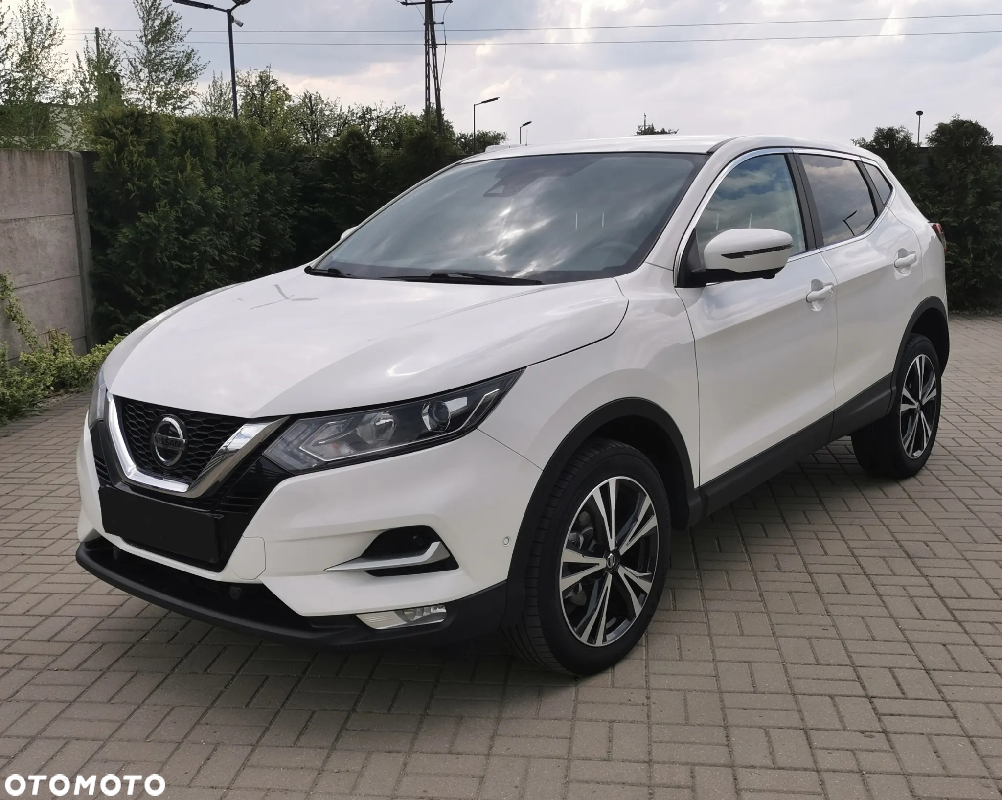 Nissan Qashqai 1.7 dCi 4x4 N-Style Xtronic - 4