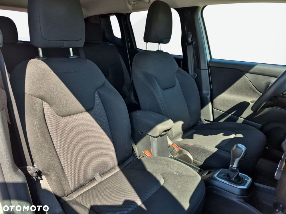 Jeep Renegade 1.3 GSE T4 Turbo Longitude FWD S&S - 20
