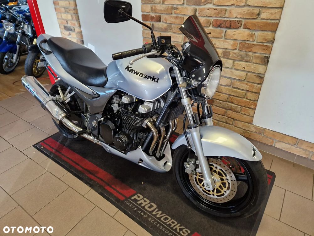 Kawasaki ZR - 1