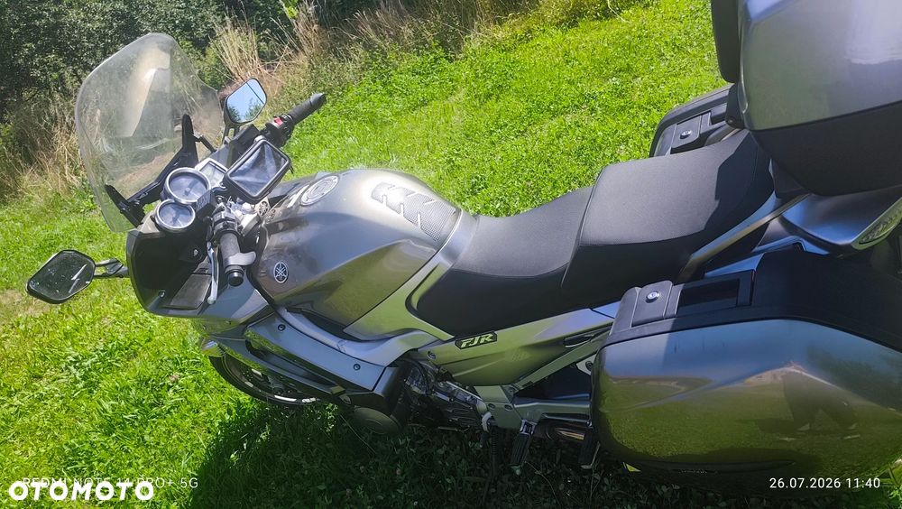Yamaha FJR - 6