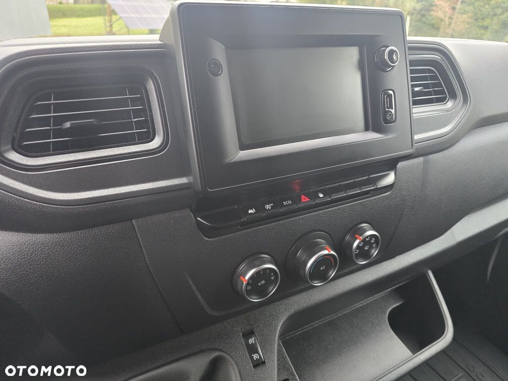 Nissan NV400 L3H2 - 3