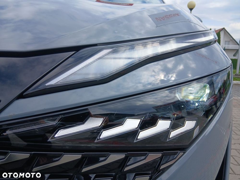 Nissan Qashqai 1.3 DIG-T MHEV N-Connecta - 10