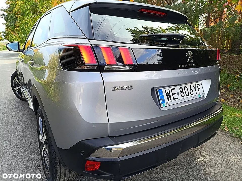 Peugeot 3008 1.5 BlueHDi Allure S&S EAT8 - 4