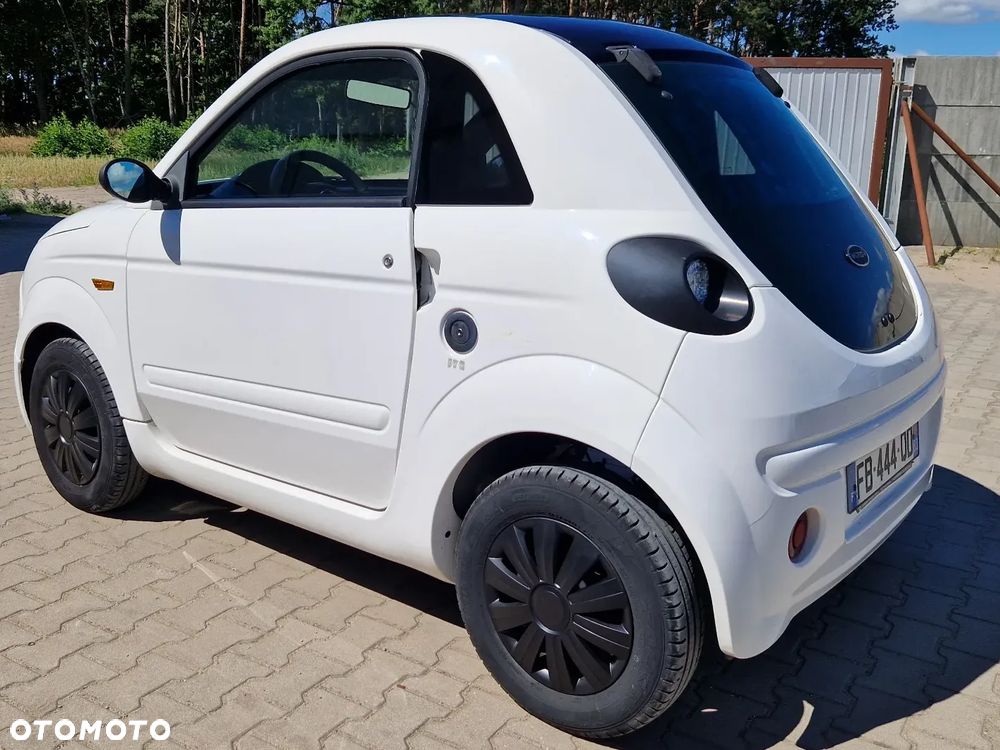 Microcar DUE First - 12