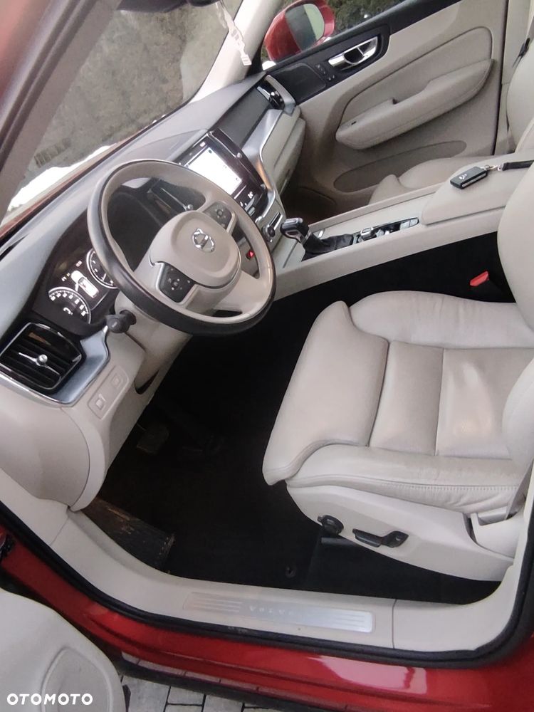 Volvo XC 60 - 12